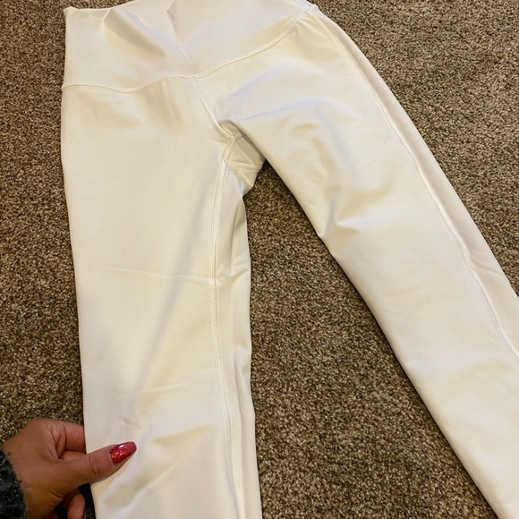 White high waist lululemon align leggings. Sz 4 - Picture 2 of 4